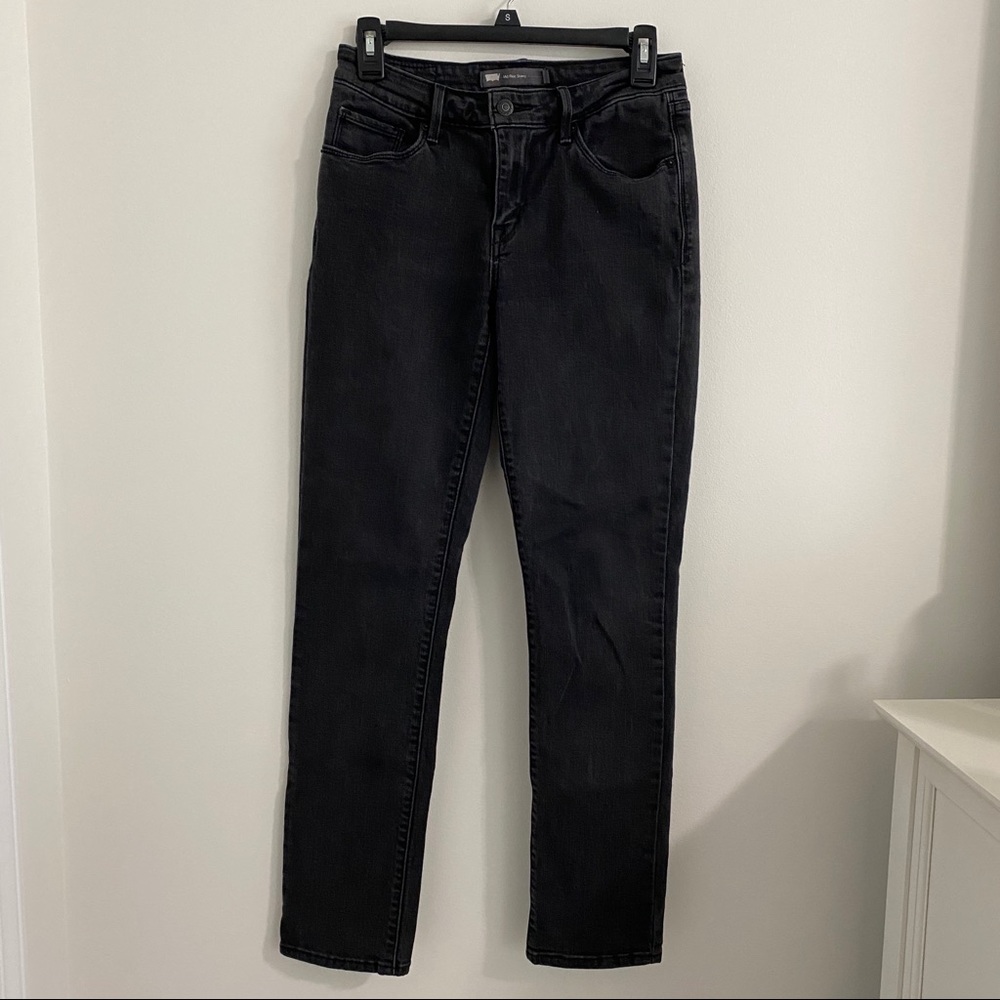 Levi’s mid rise skinny jeans